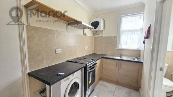 Kingswood Road, Goodmayes, IG3 8UE