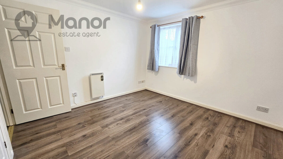 Causton Square, Dagenham, RM10 9HB