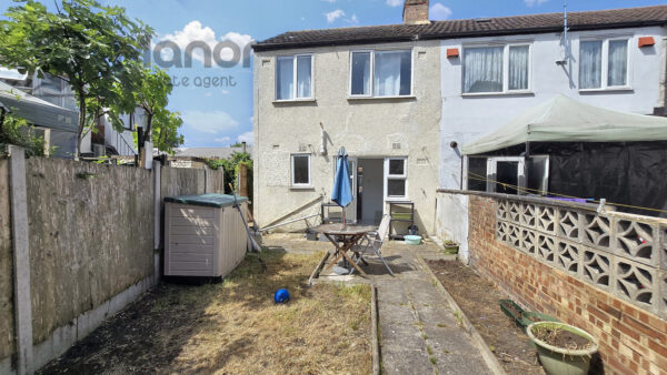 Walton Road, Manor Park, E12 5RN