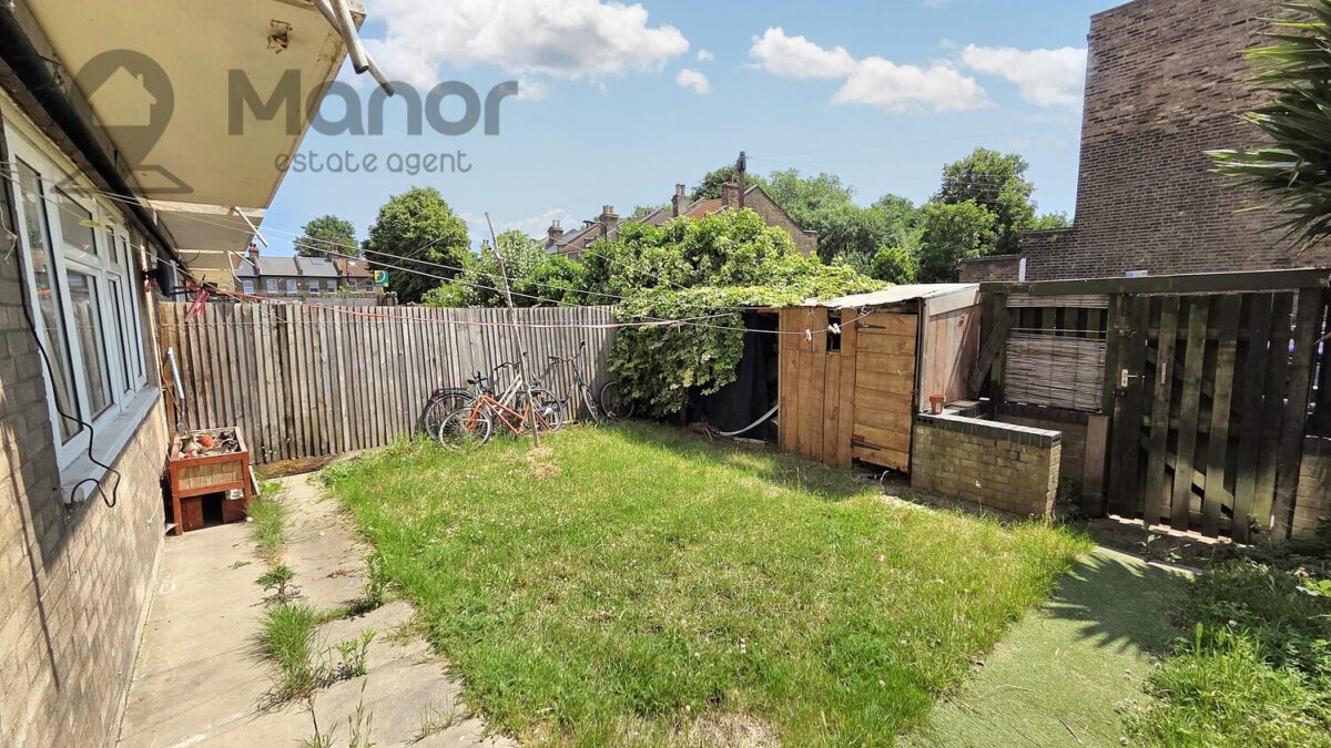 Sorensen Court, Leyton Grange Estate, E10 5HR