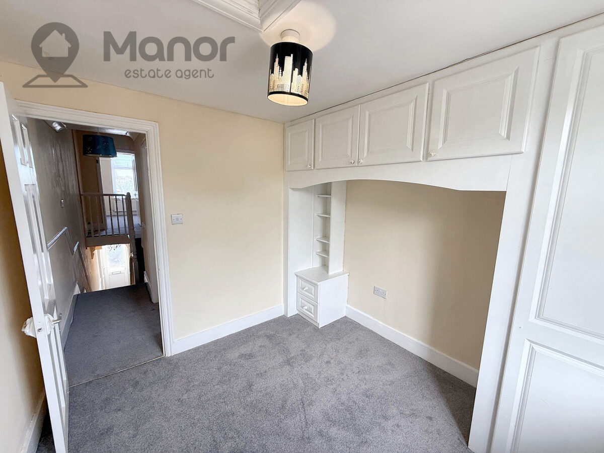 Rixsen Road, Manor Park, E12 6RN