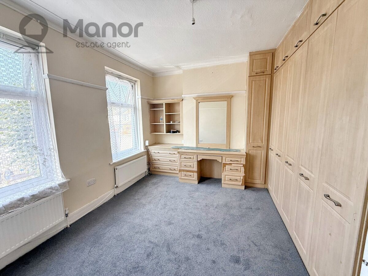 Rixsen Road, Manor Park, E12 6RN