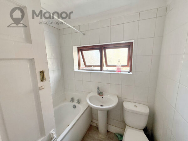 Rixsen Road, Manor Park, E12 6RN