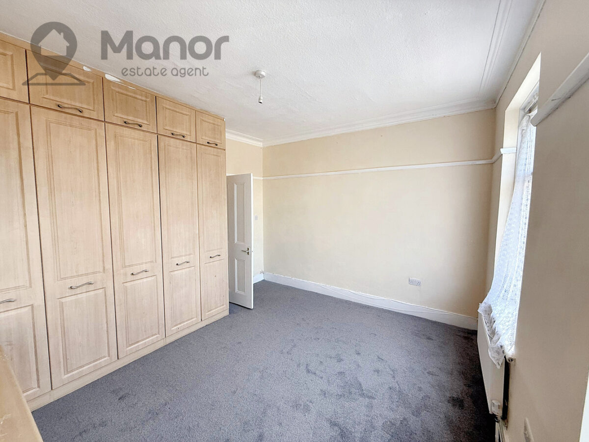 Rixsen Road, Manor Park, E12 6RN