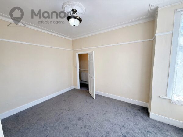 Rixsen Road, Manor Park, E12 6RN