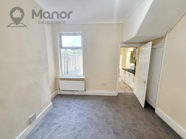 Rixsen Road, Manor Park, E12 6RN