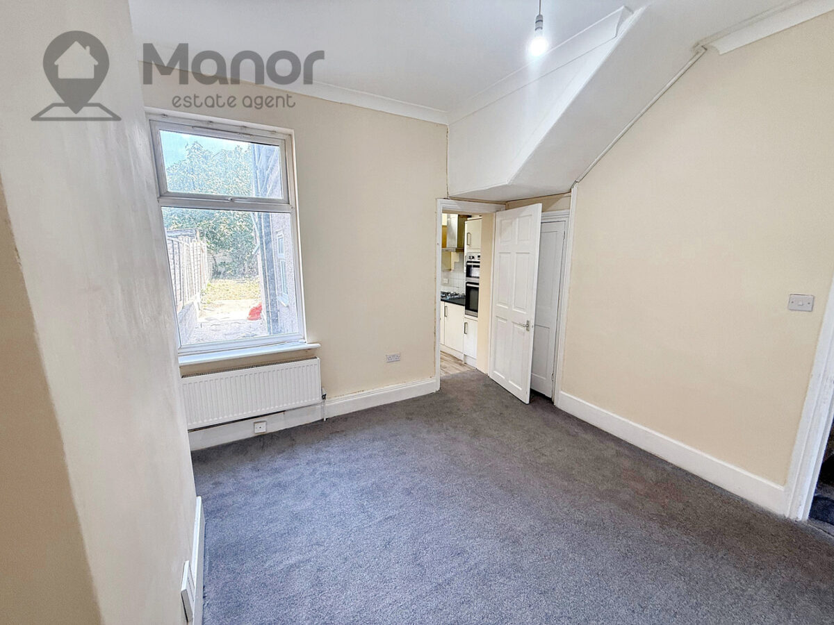 Rixsen Road, Manor Park, E12 6RN