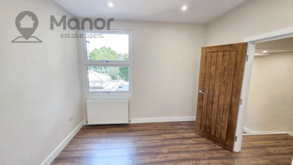 High Road Leyton, Leyton, E10 6JP