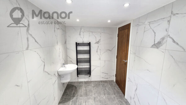 High Road Leyton, Leyton, E10 6JP