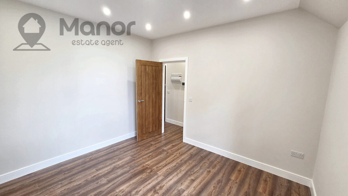 High Road Leyton, E10 6JP