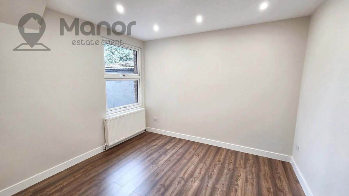 High Road Leyton, E10 6JP