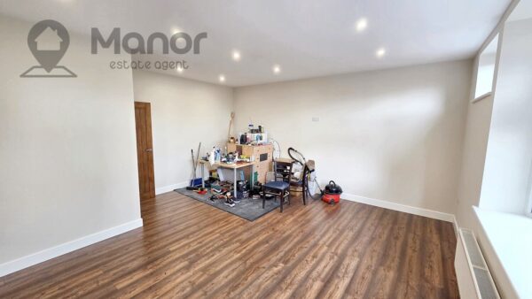 High Road Leyton, E10 6JP