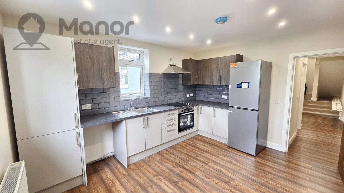 High Road Leyton, E10 6JP