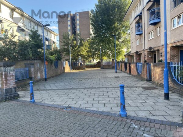 Gillman Drive, Stratford, E15 3JS