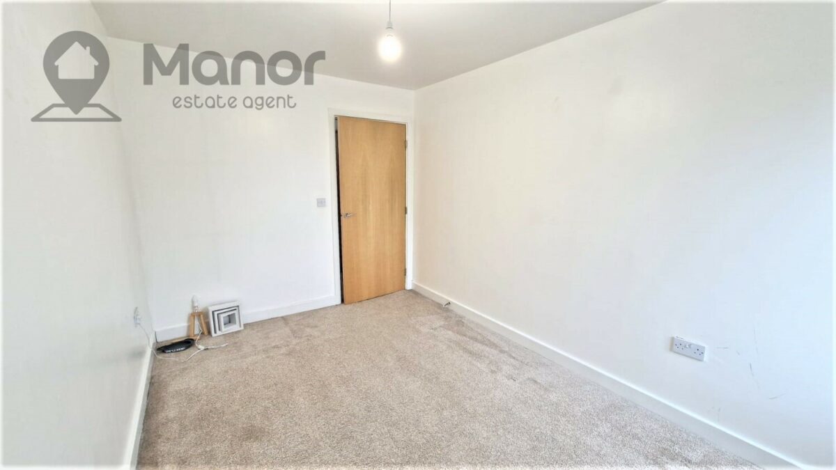 Gower Place, Fleming Road, Chafford Hundred, Grays, RM16 6YN