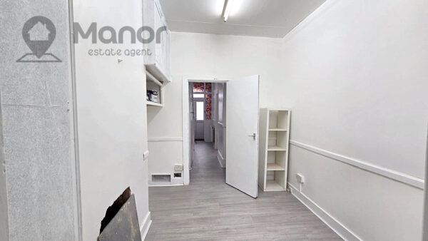 Central Park Road, East Ham, E6 3AD