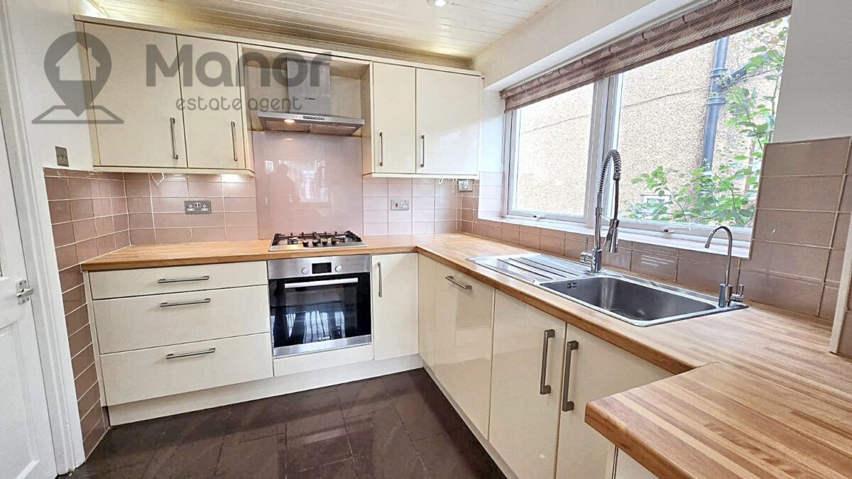 Donald Drive, Chadwell Heath, RM6 5DU