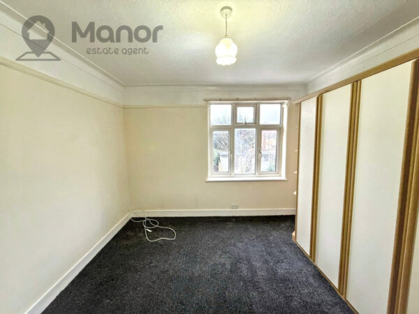 Hillview Crescent, Ilford, IG1 3QD