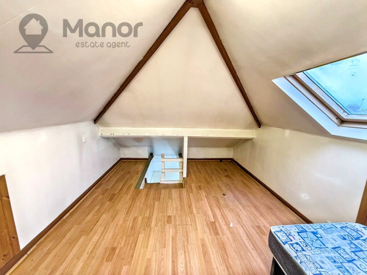 Hillview Crescent, Ilford, IG1 3QD