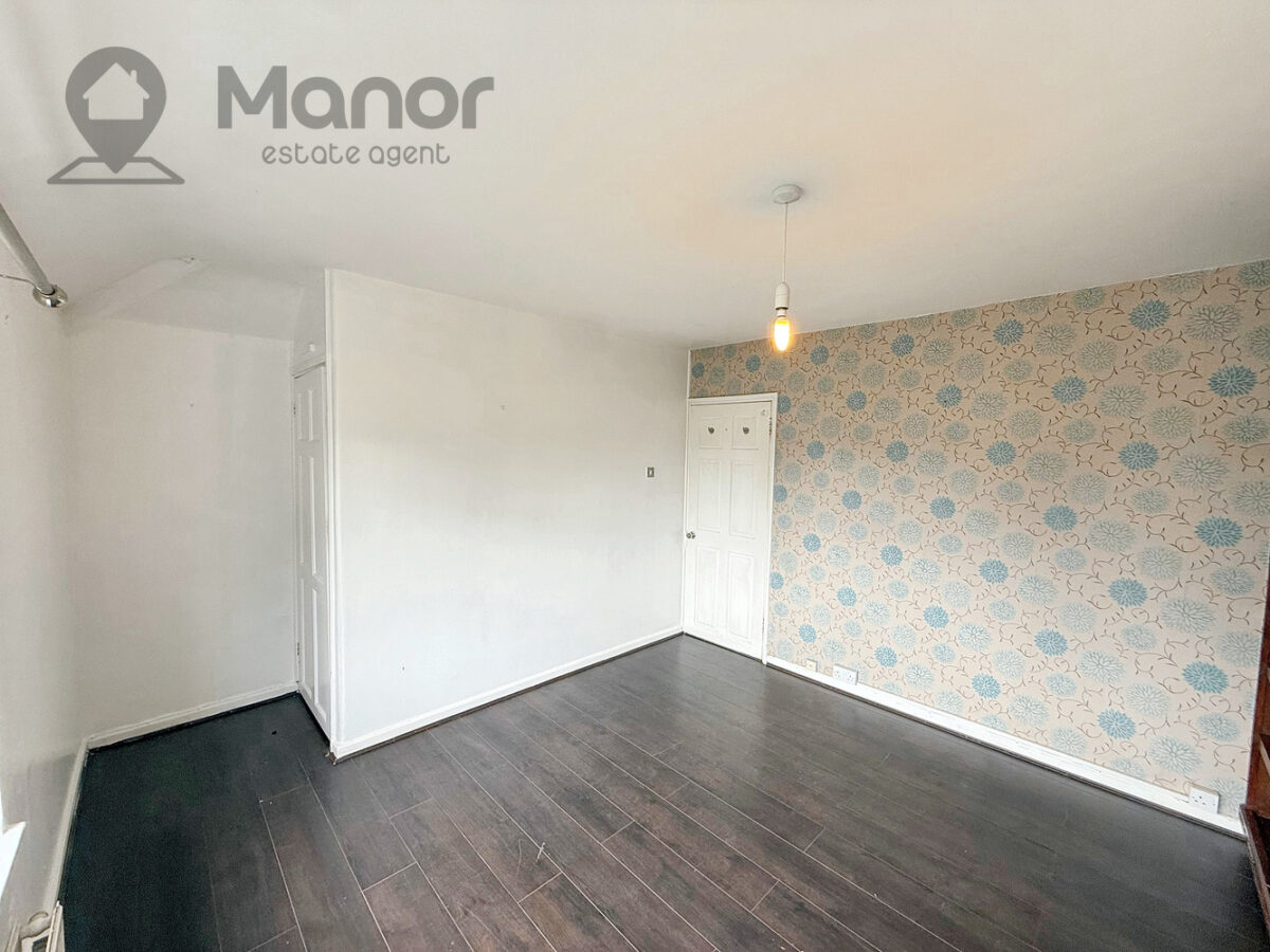 Amesbury Road, Dagenham, RM9 6AA