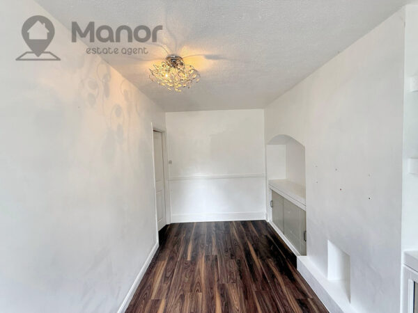 Amesbury Road, Dagenham, RM9 6AA