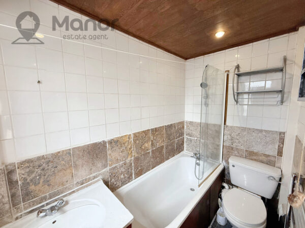 Amesbury Road, Dagenham, RM9 6AA