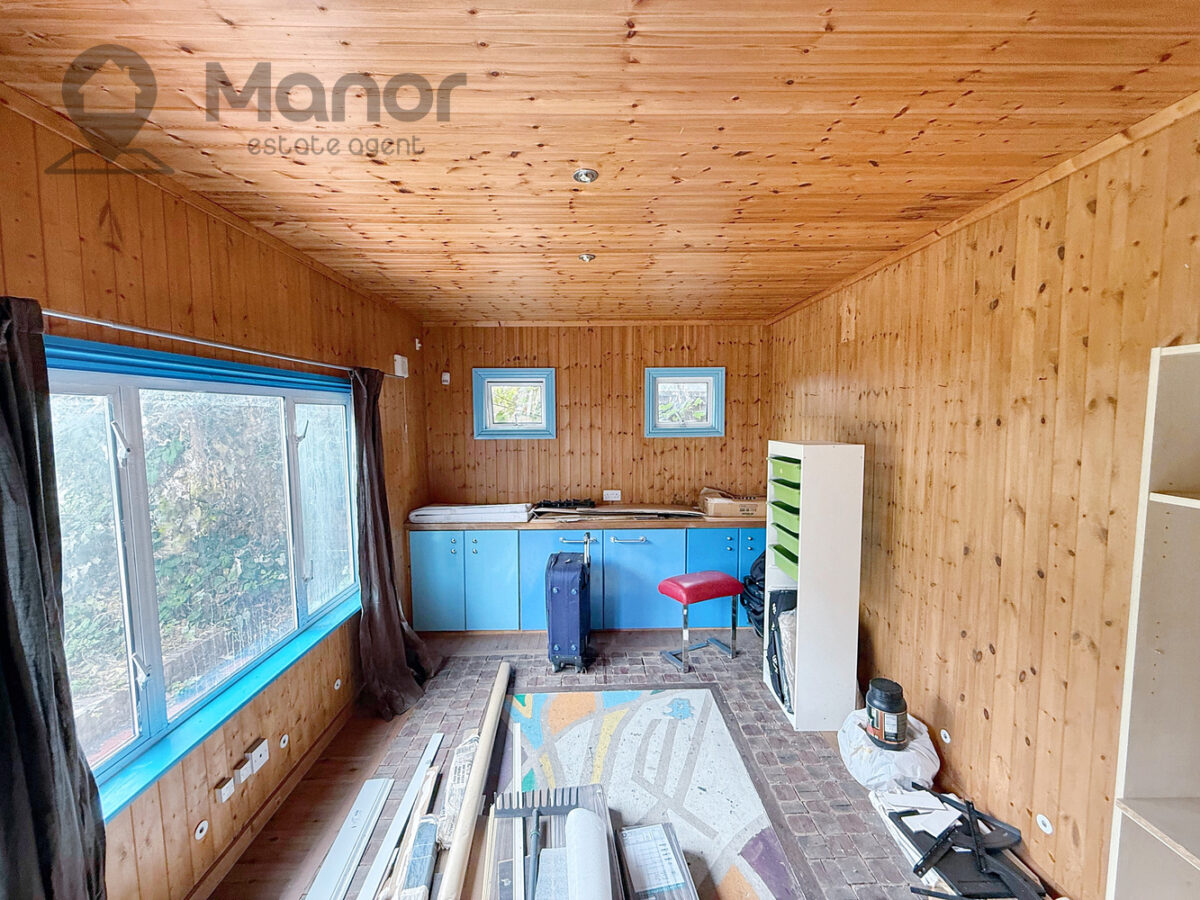 Amesbury Road, Dagenham, RM9 6AA