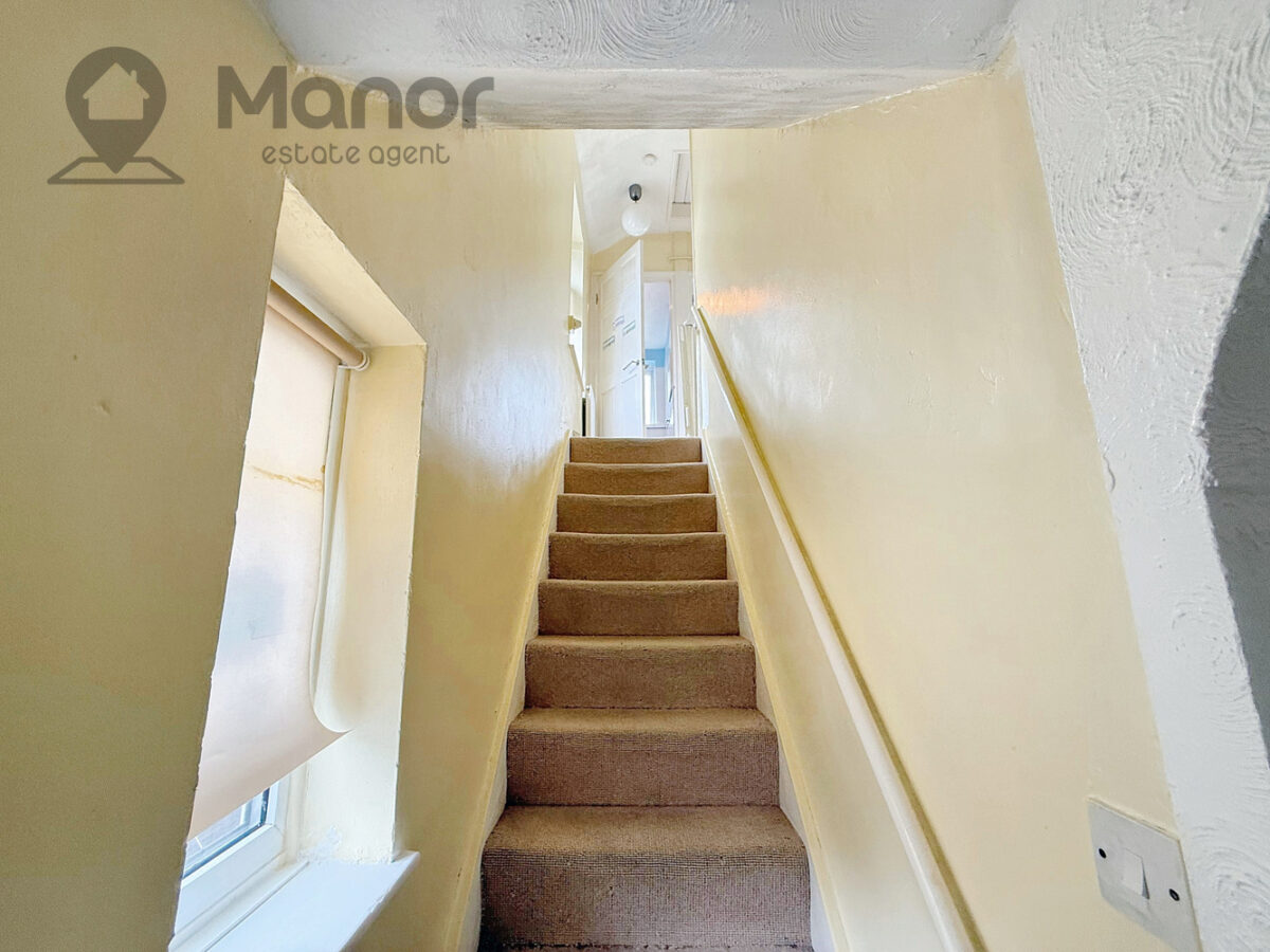 Amesbury Road, Dagenham, RM9 6AA