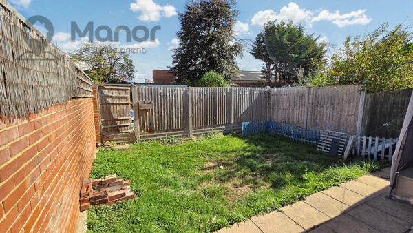 Cedar Road, Romford, RM7 7JR