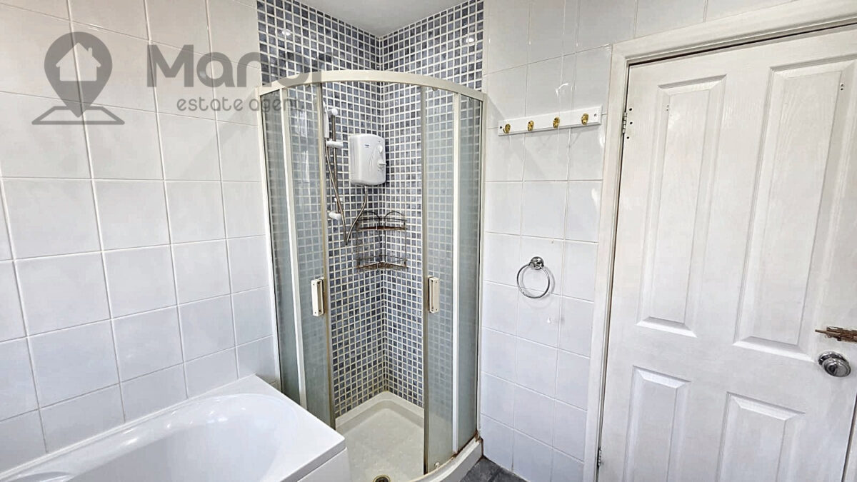 Cedar Road, Romford, RM7 7JR