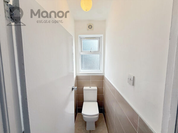 Preston Gardens, Ilford, IG1 3QG