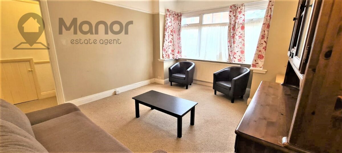 St. Edwards Way, Romford, RM1 4DD