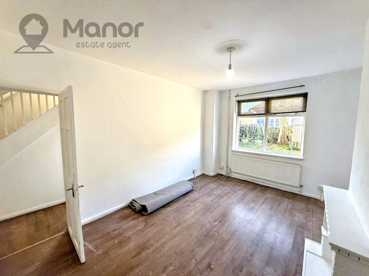 Comyns Road, Dagenham, RM9 6PB