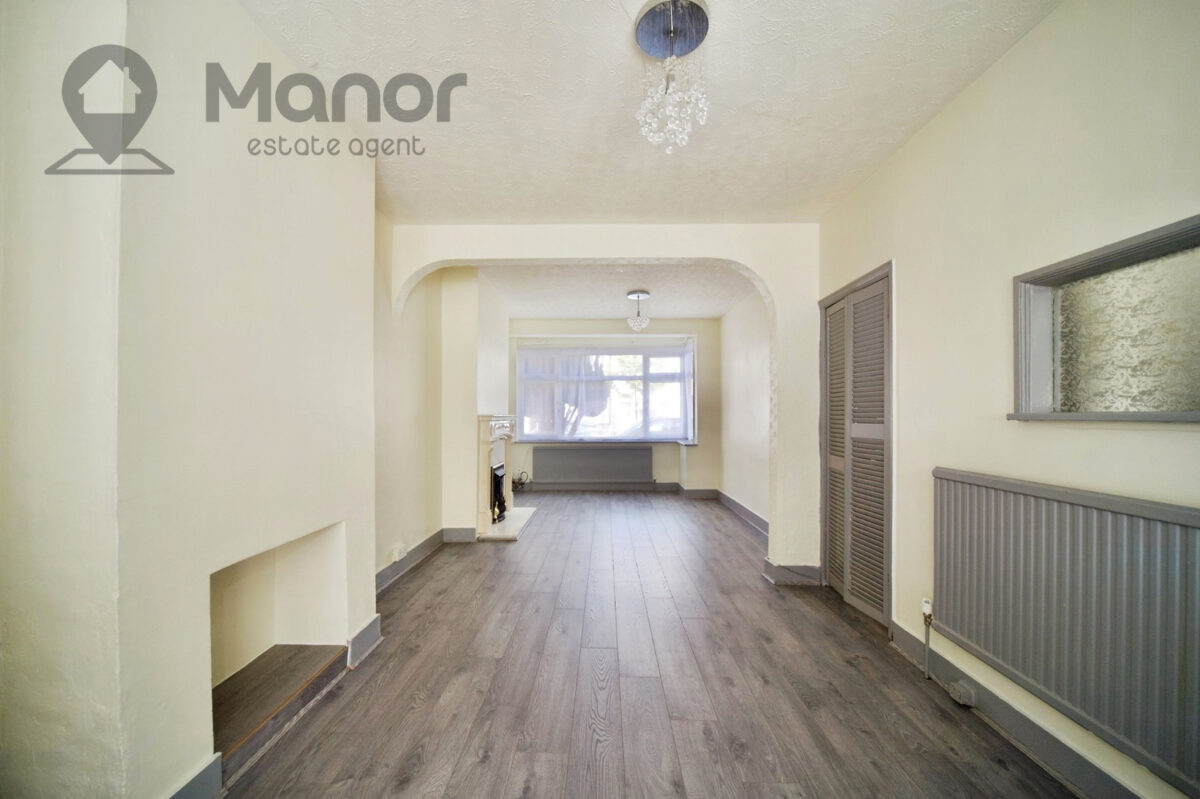 Lawrence Avenue, Manor Park, E12 5QP