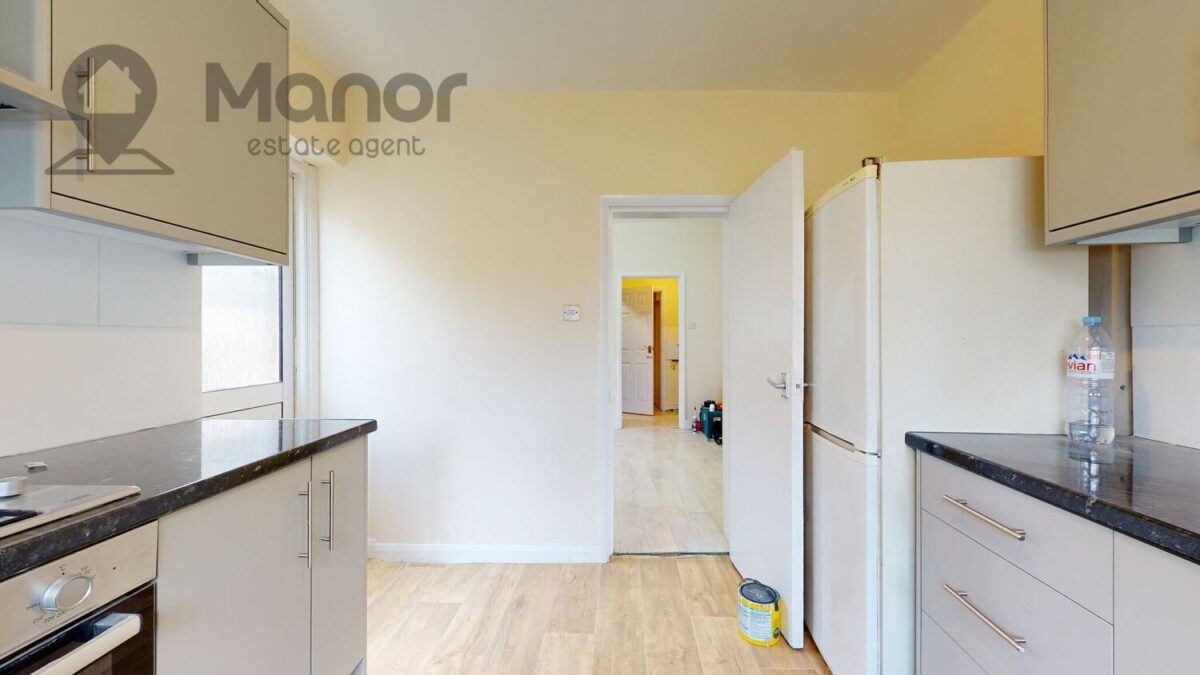 Sunningdale Avenue, Barking, IG11 7QF