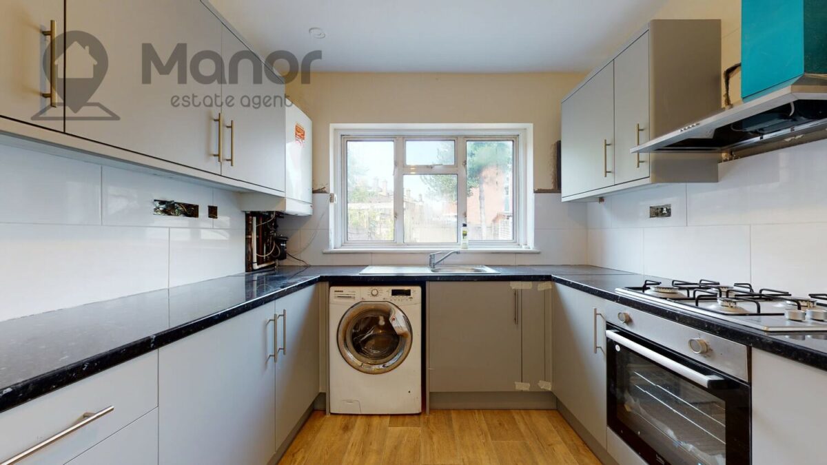 Sunningdale Avenue, Barking, IG11 7QF