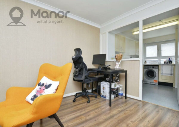 High Street, Plaistow, E13 0AD