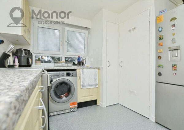 High Street, Plaistow, E13 0AD