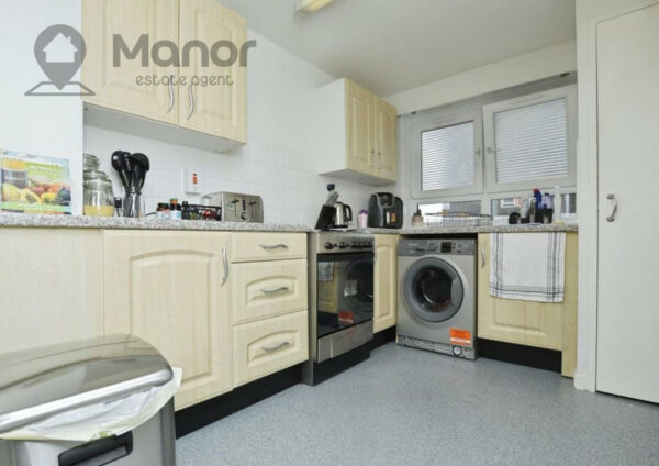 High Street, Plaistow, E13 0AD