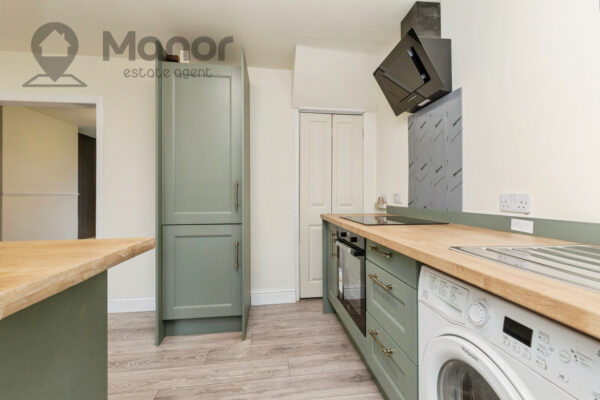 Albion Gardens, Burnopfield, Newcastle upon Tyne, NE16 6JT