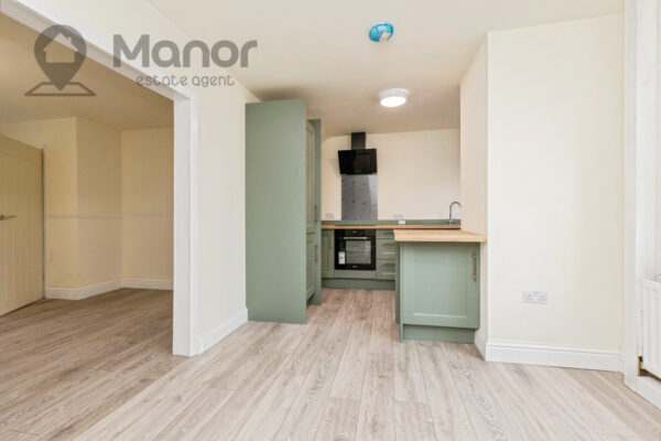 Albion Gardens, Burnopfield, Newcastle upon Tyne, NE16 6JT