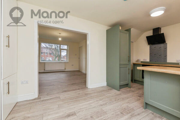 Albion Gardens, Burnopfield, Newcastle upon Tyne, NE16 6JT