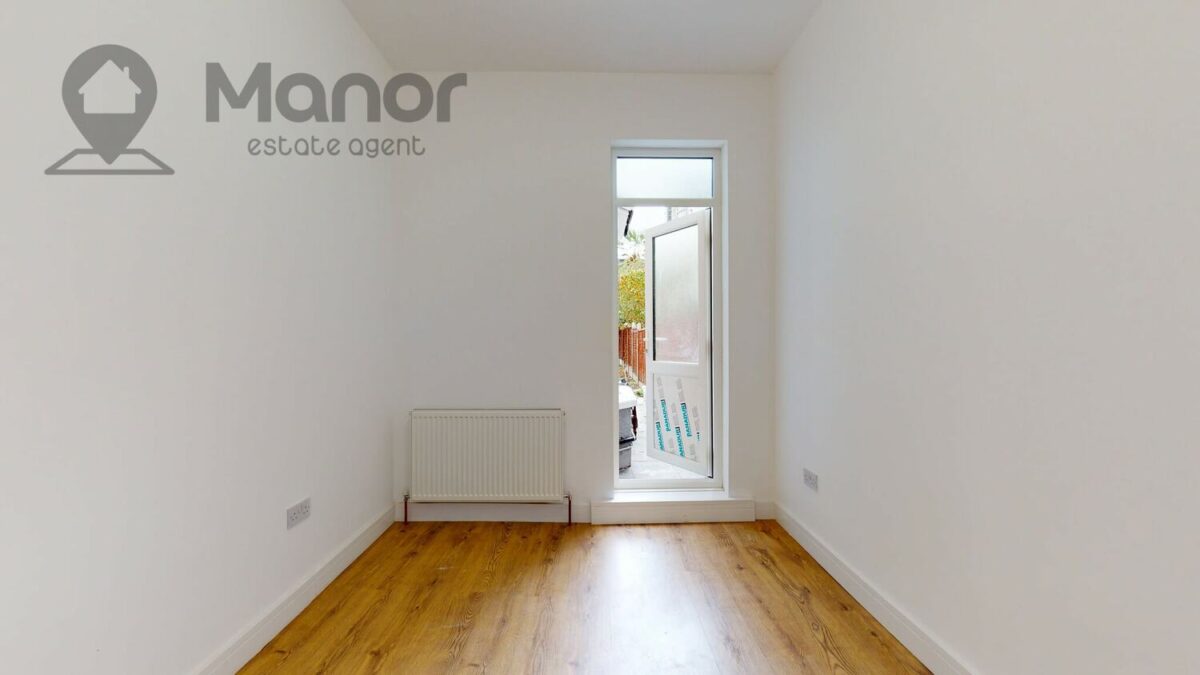 East Road, Plaistow, E15 3QS