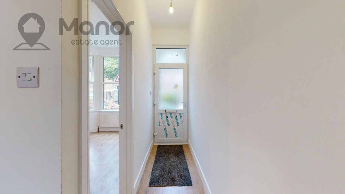 East Road, Plaistow, E15 3QS