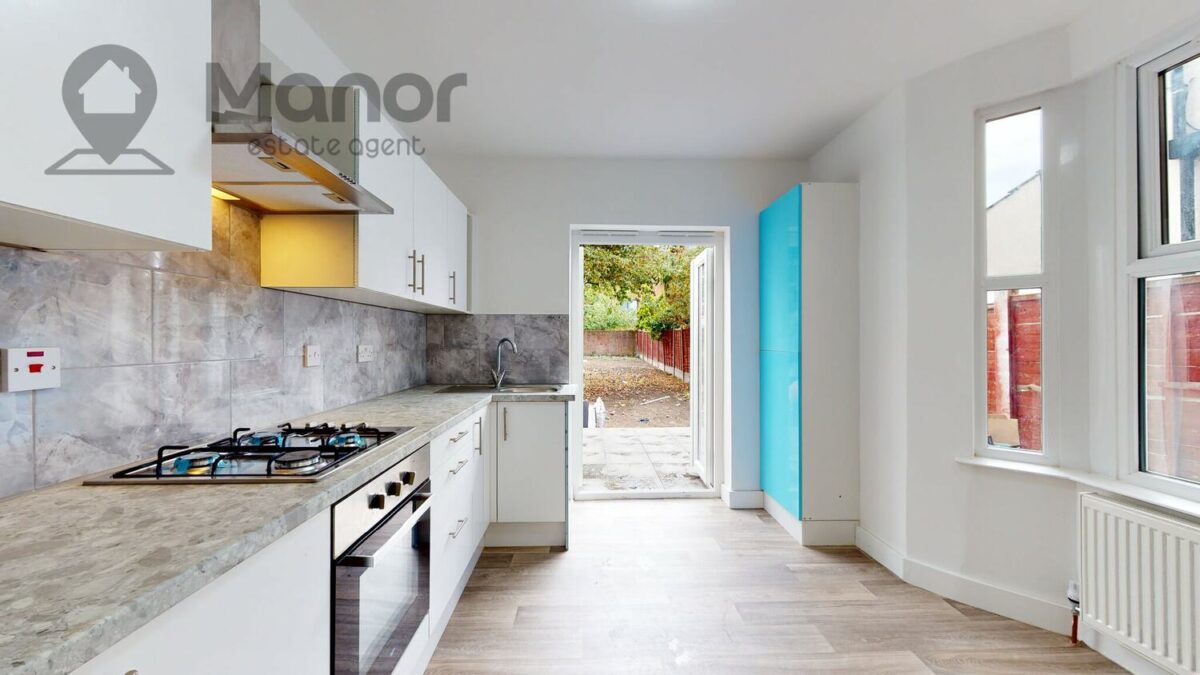 East Road, Plaistow, E15 3QS