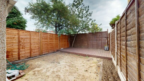 Elizabeth Road, East Ham, E6 1BW