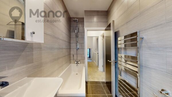 Elizabeth Road, East Ham, E6 1BW