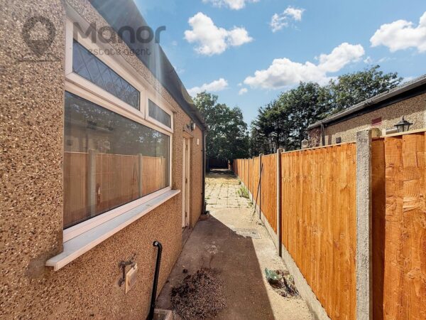 Leigh Road, East Ham, E6 2AR