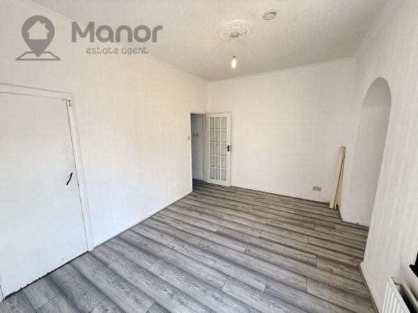 Leigh Road, East Ham, E6 2AR