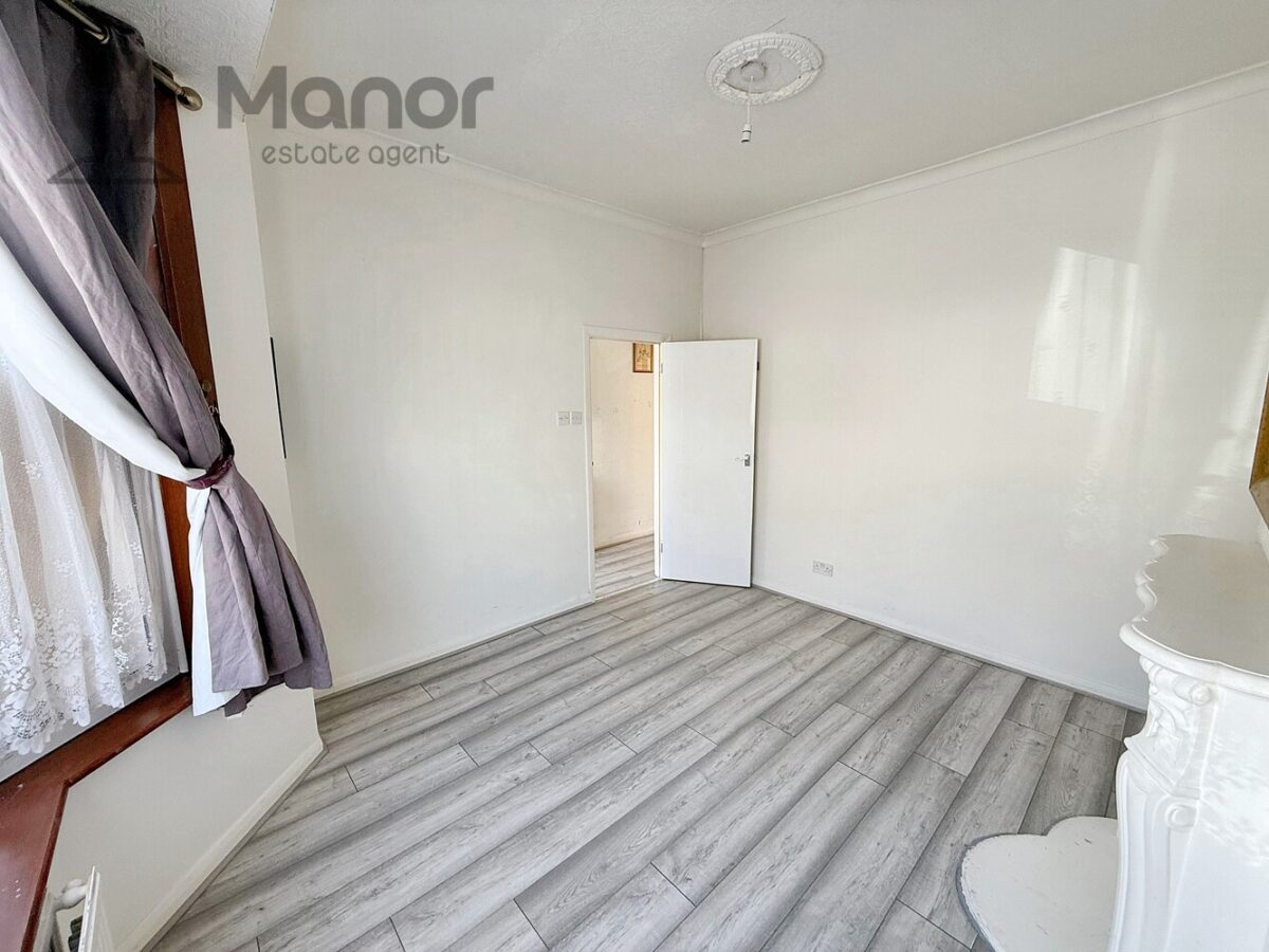 Leigh Road, East Ham, E6 2AR